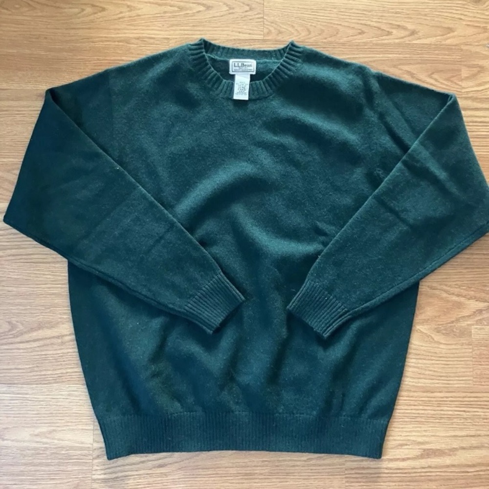 LL Bean Sweater Mens L Green Lambs Wool Blend Pullover Crew Neck